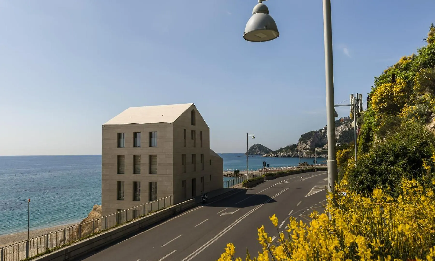 Sea View Penthouse - Free Park - Wifi Apartment Savona Italy